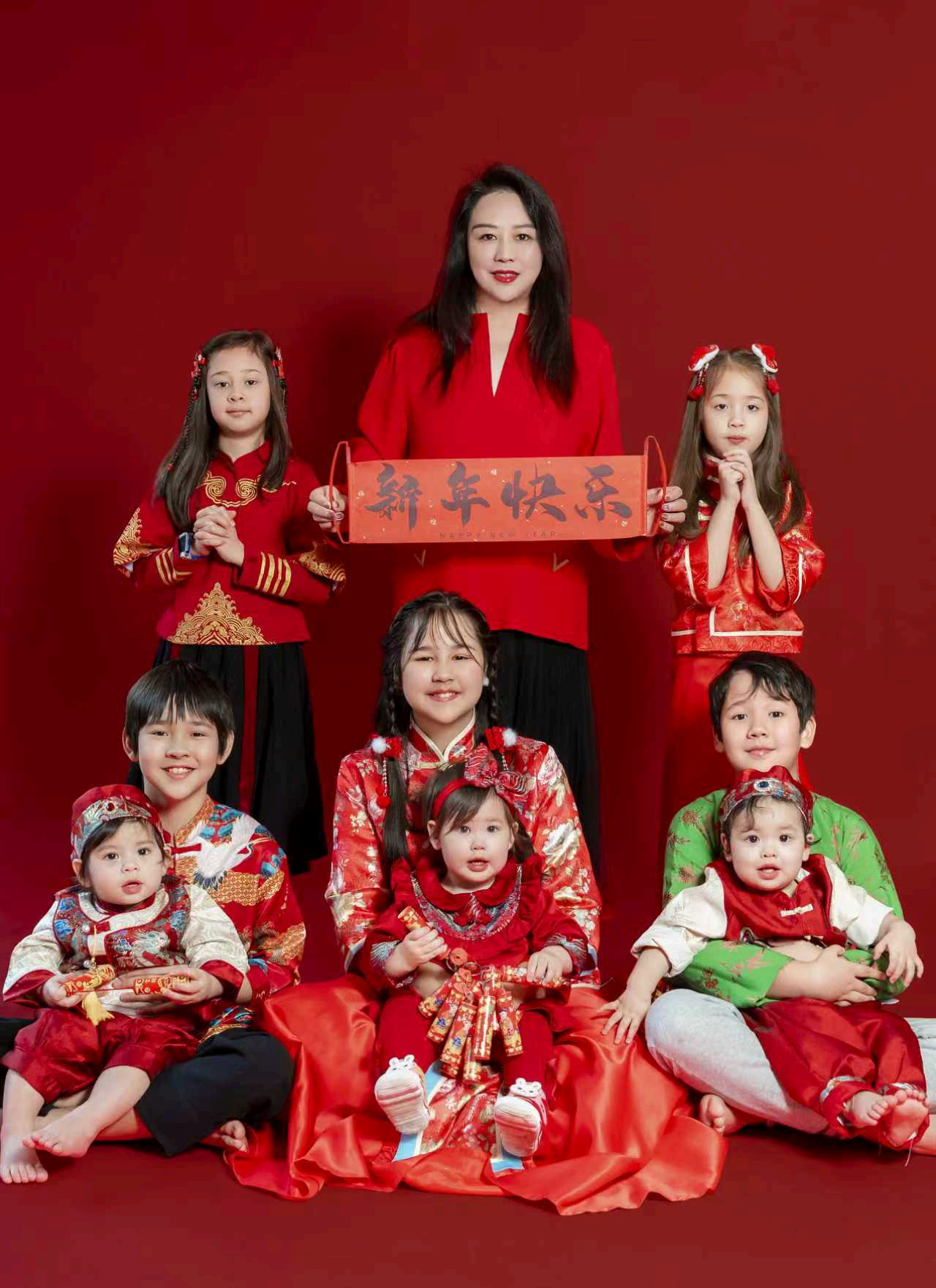 史晓明家庭新年合影